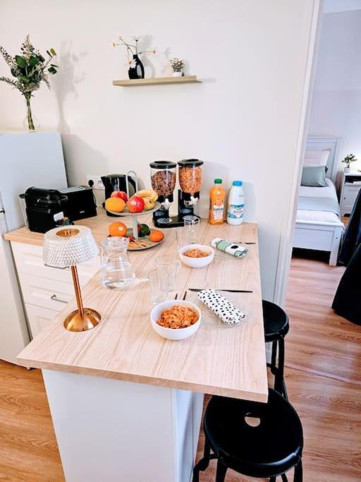 Ferienwohnung Oasis Parfumee 4 Couchages Au Coeur De Grasse Wifi Exterior foto