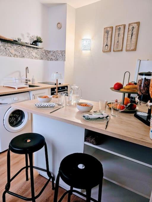 Ferienwohnung Oasis Parfumee 4 Couchages Au Coeur De Grasse Wifi Exterior foto